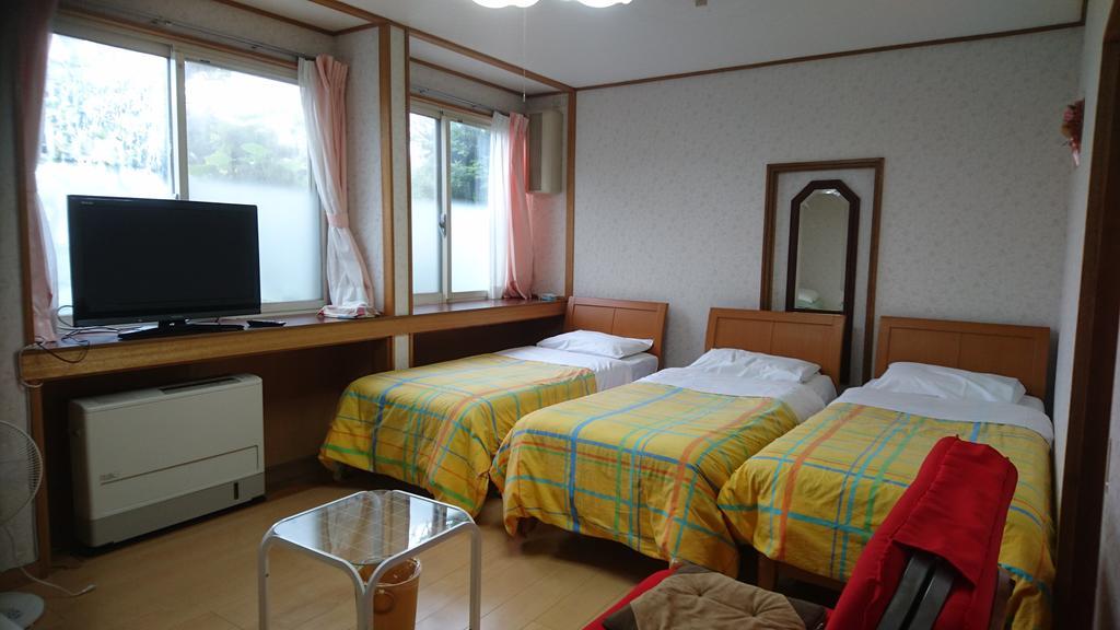 Inn Yamanami Yamanakako Ngoại thất bức ảnh